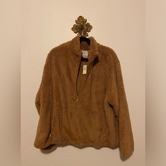 American Eagle Outfitters Jackets & Blazers - American Eagle Teddy Fleece Half Zip